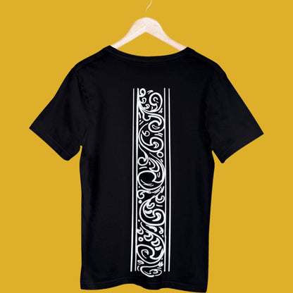 Nokshi' T-Shirt by Smarteez featuring Bengal's traditional 'alpona' art, a creative and simplistic Bengali graphic design for a unique cultural look.