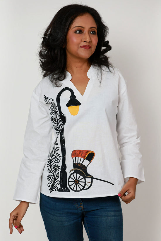 Vintage Kolkata Graphic Printed Kurti for Women